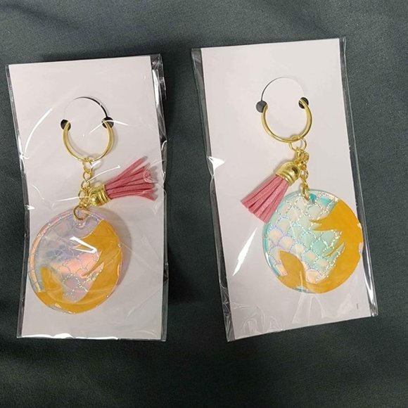 Variety of Custom Made Keychains; Made by Local Vendor - Picture 8 of 12